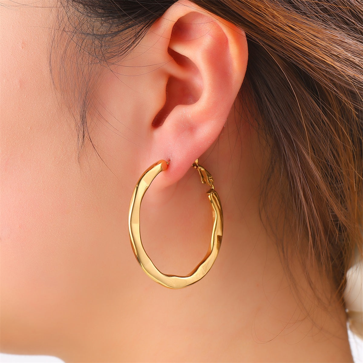 Day&Eve - Dented Hollow Hoop - 40mm