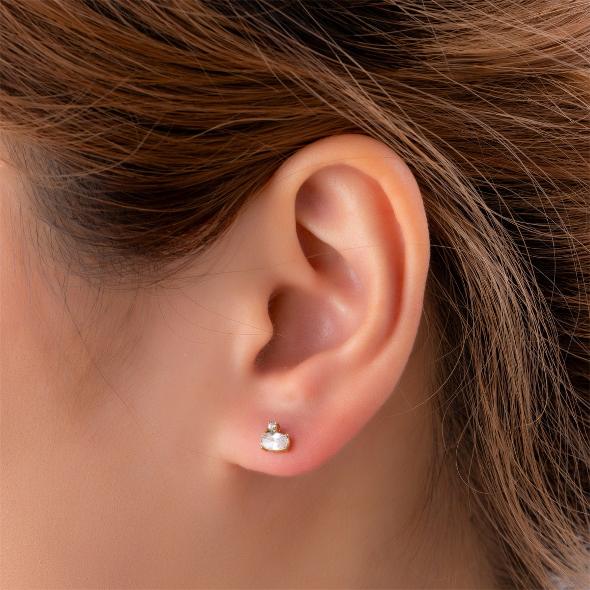 Day&Eve Sparkle Moon Stud
