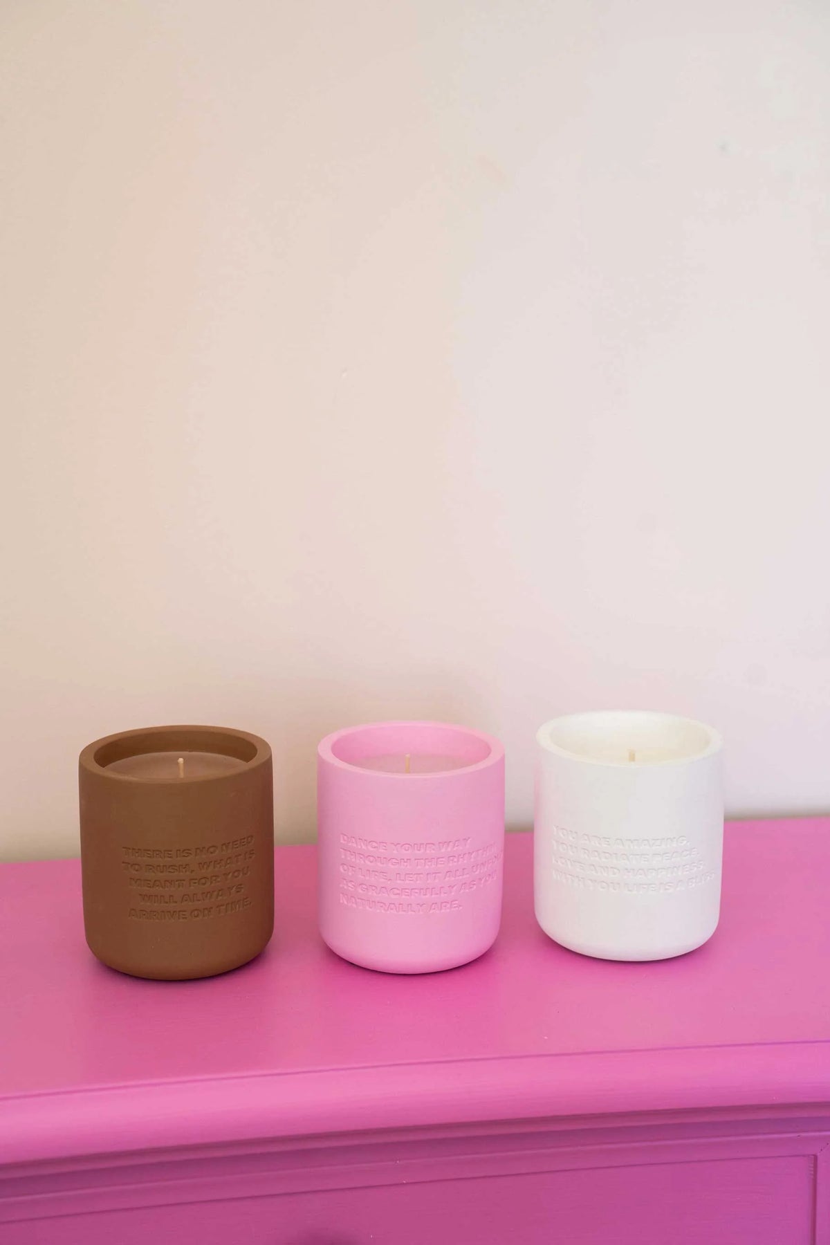 Cemented Candle 170gr - STUDIO - Dance Your Way Through The Rythm Of Life, Let It All Unfold As Gracefully As You Naturally Are.