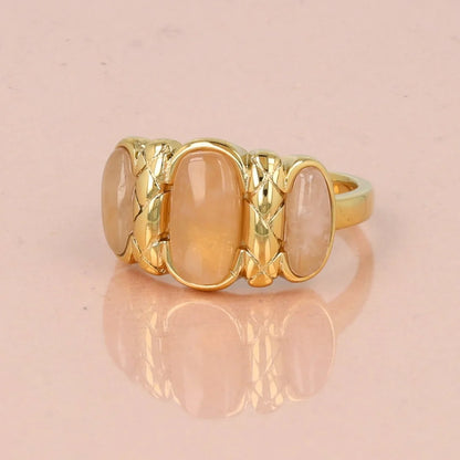 Vintage Romance Ring met Edelstenen • Rose Quartz