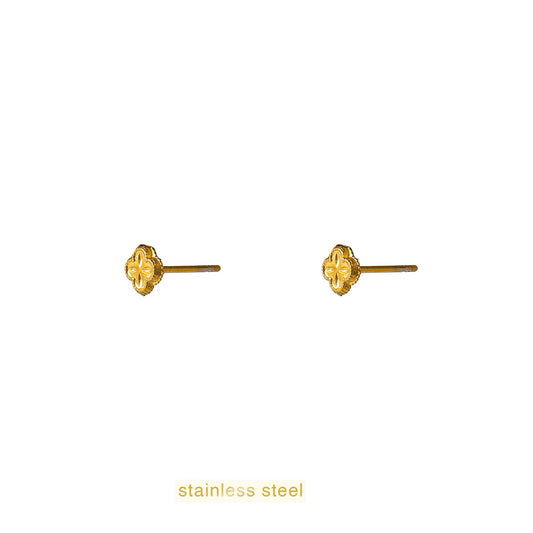 Day&Eve Royal Clover Stud