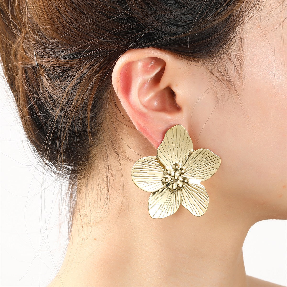 Day&Eve Full Flower Stud