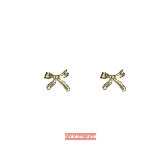Day&Eve Bow Stud