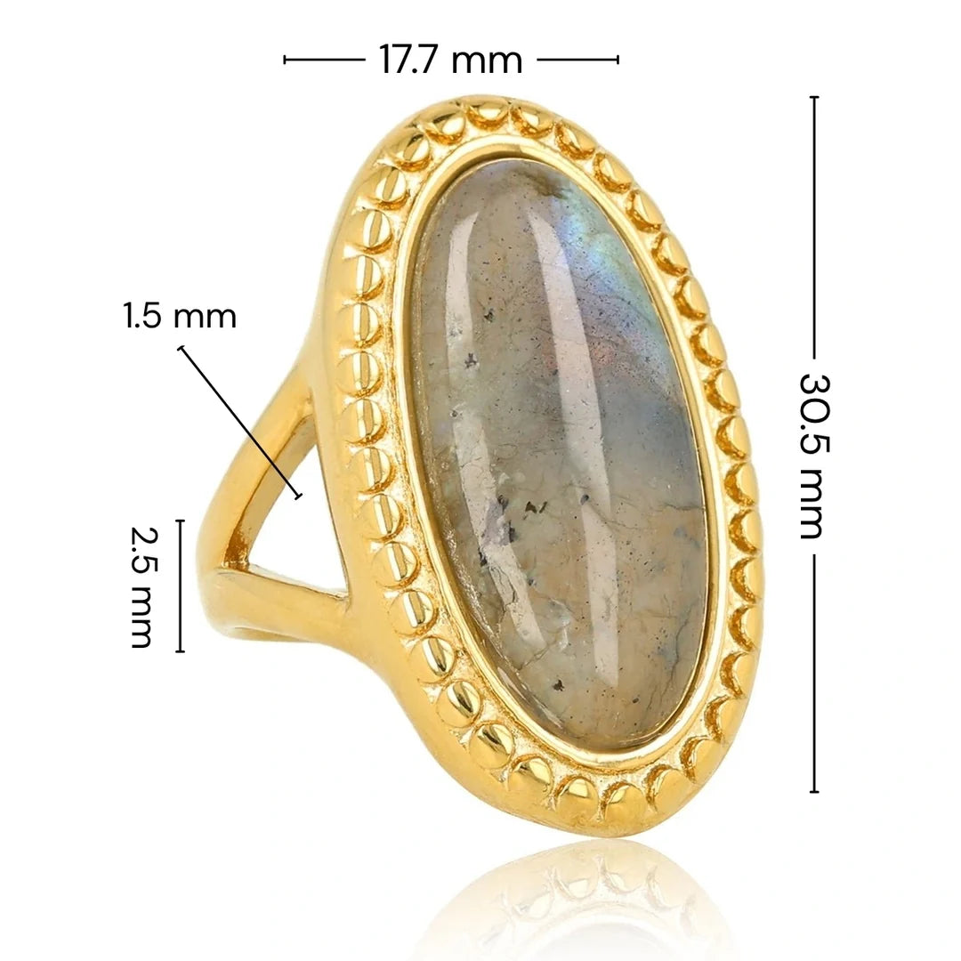 Vintage Ring met Ovale Edelsteen • Labradorite